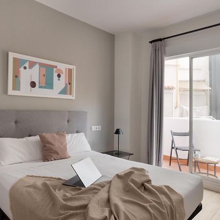 Apartamentos Libere Valencia Abastos Екстер'єр фото