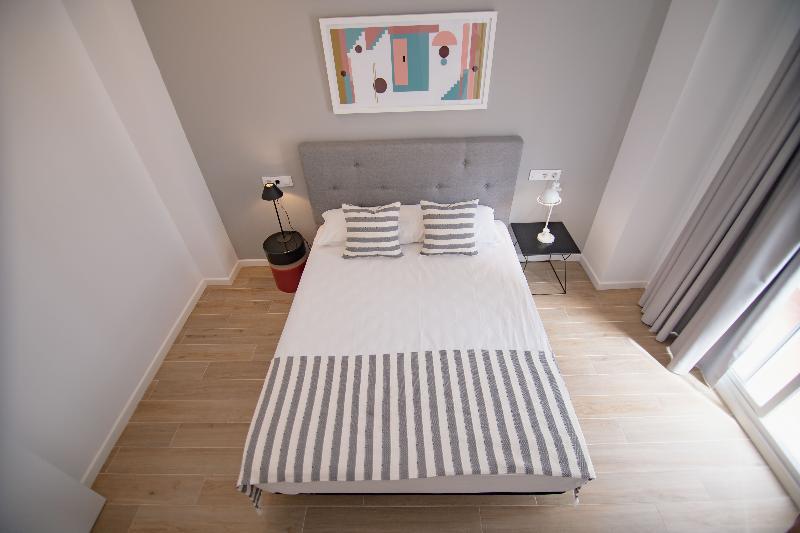 Apartamentos Libere Valencia Abastos Екстер'єр фото